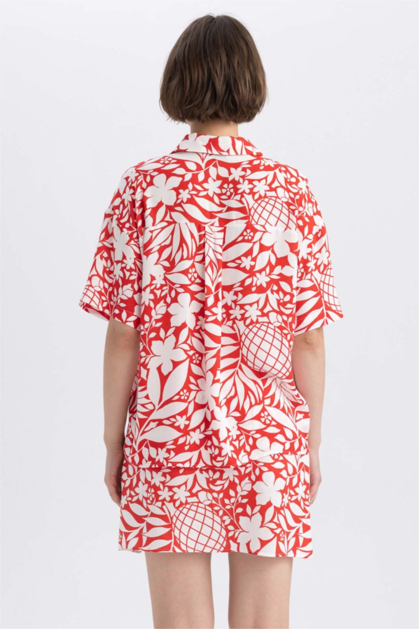 نساء أحمر قميص نص كم مطبوع واسع برقبة قميص