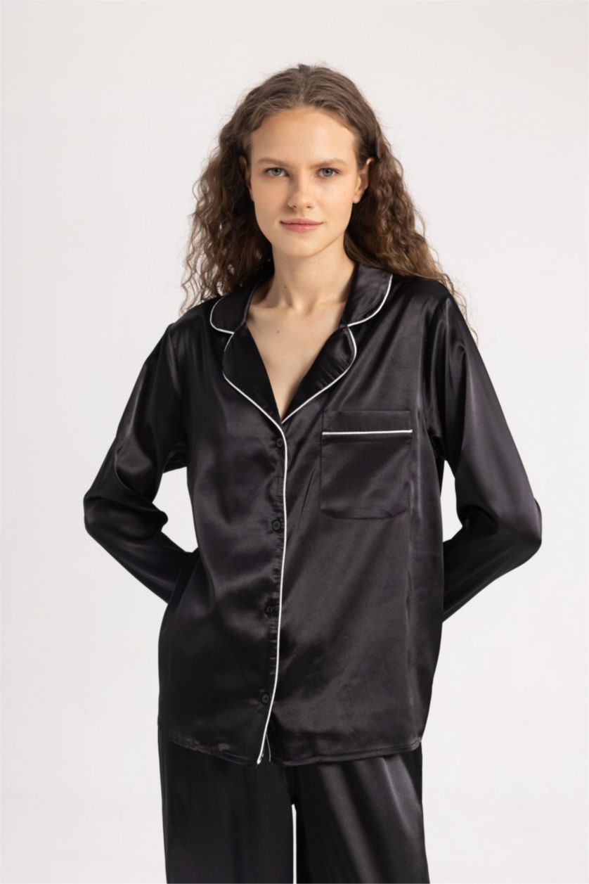 Kadın Siyah Fall in Love Regular Fit Pijama Yaka Saten Uzun Kollu Casual Pijama Üstü