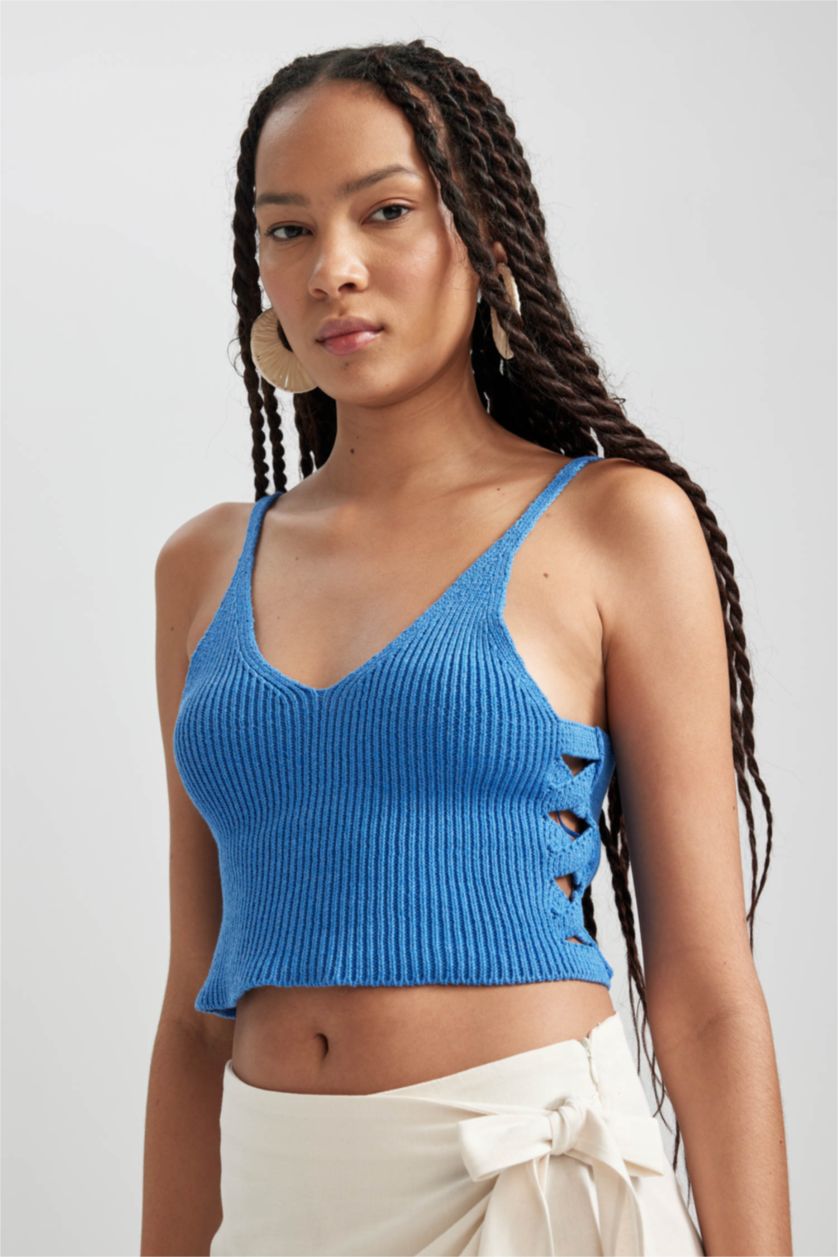 Woman Blue Fitted Slogan Patterned Crop Top