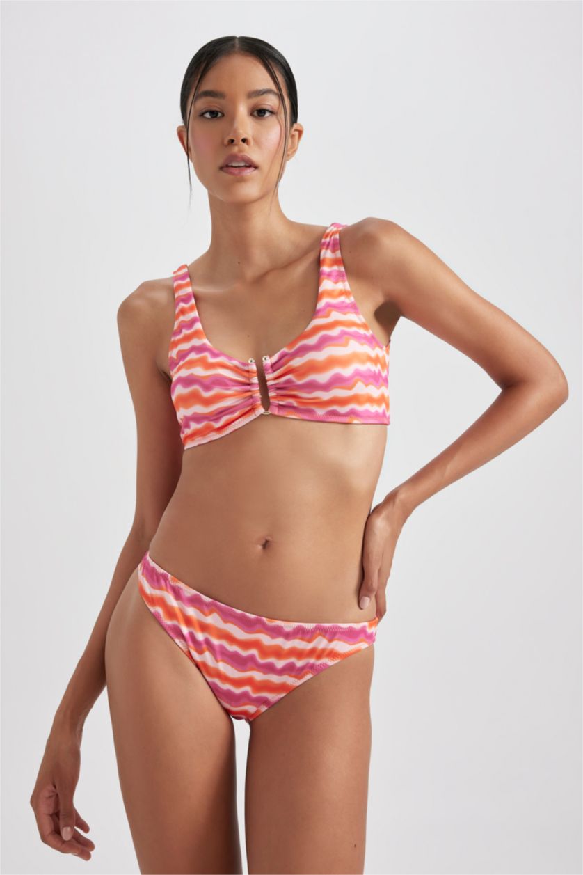 Woman Dark Pink Regular Fit Printed Bikini Bottom