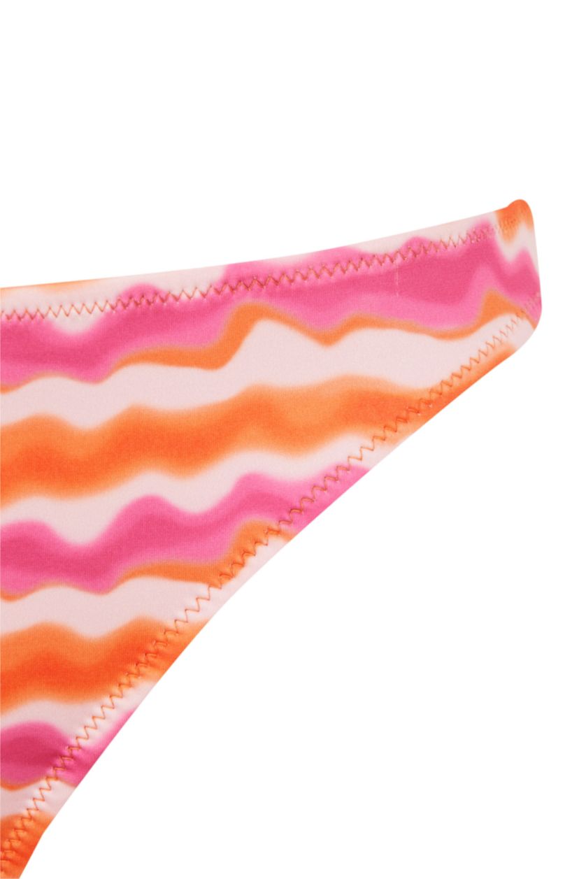 Woman Dark Pink Regular Fit Printed Bikini Bottom