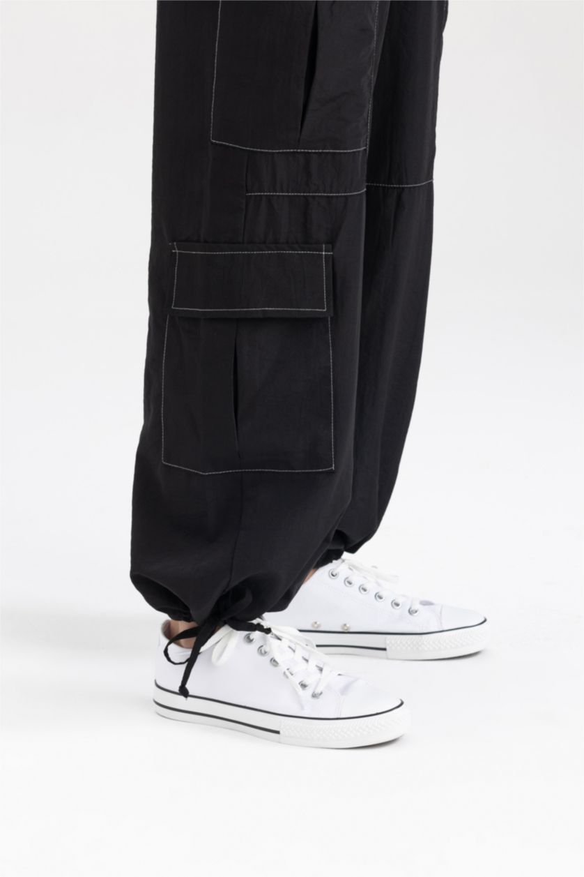 حريمي أسود بنطلون باراشوت