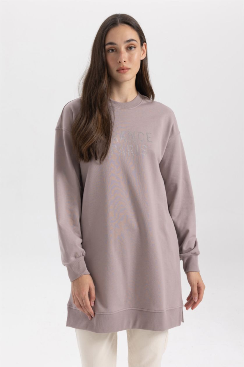 حريمي وردي فاتح سويت تونيك قماش رقيق قصة عادية