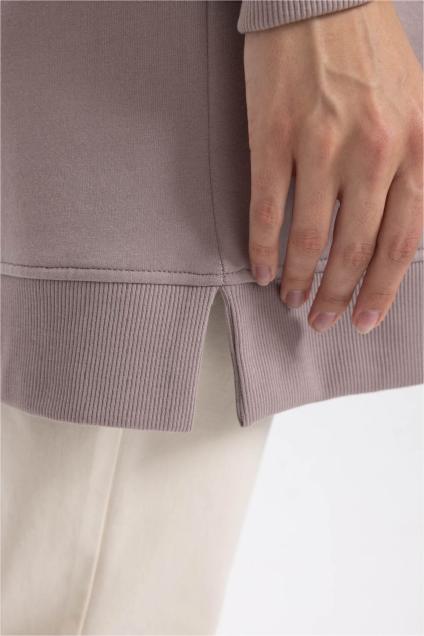 حريمي وردي فاتح سويت تونيك قماش رقيق قصة عادية