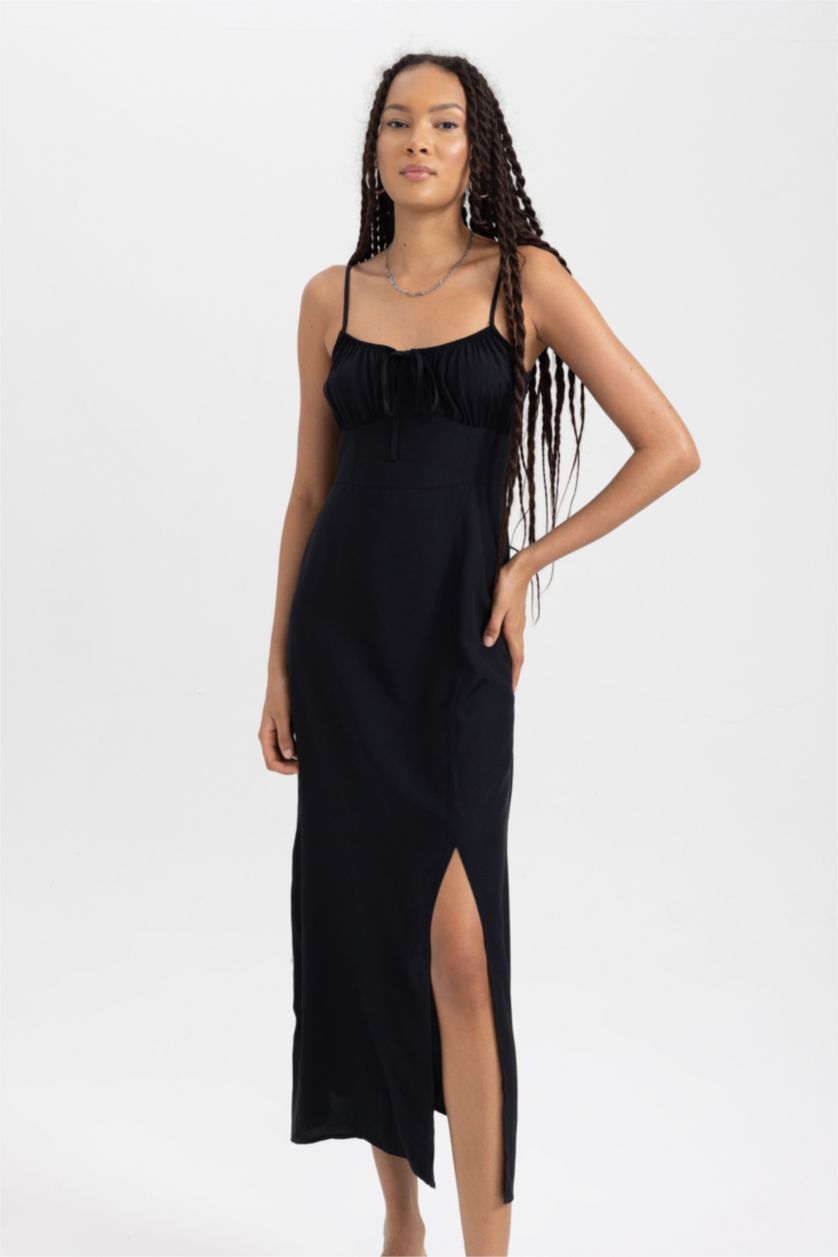 Black Woman Maxi Dress 2848985 | DeFacto