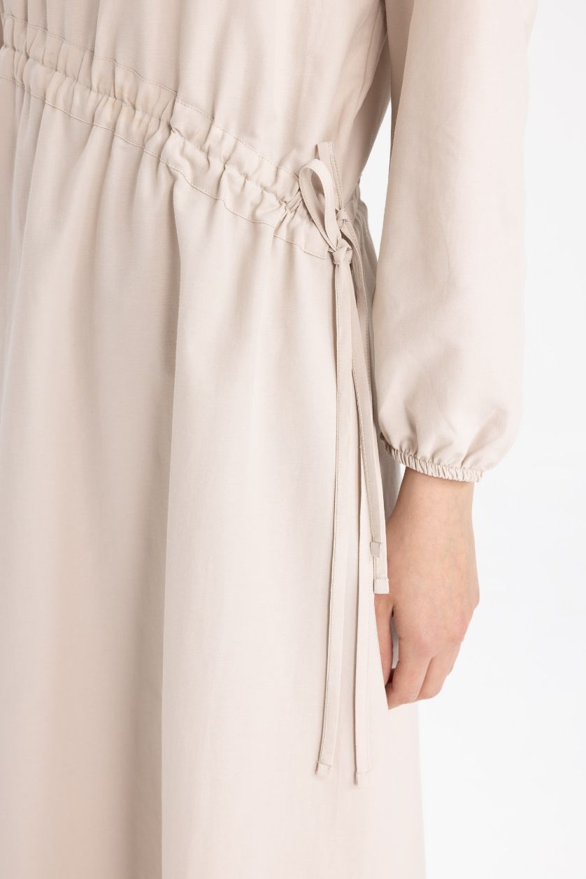 Woman Sand Regular Fit Crew Neck Poplin Dress