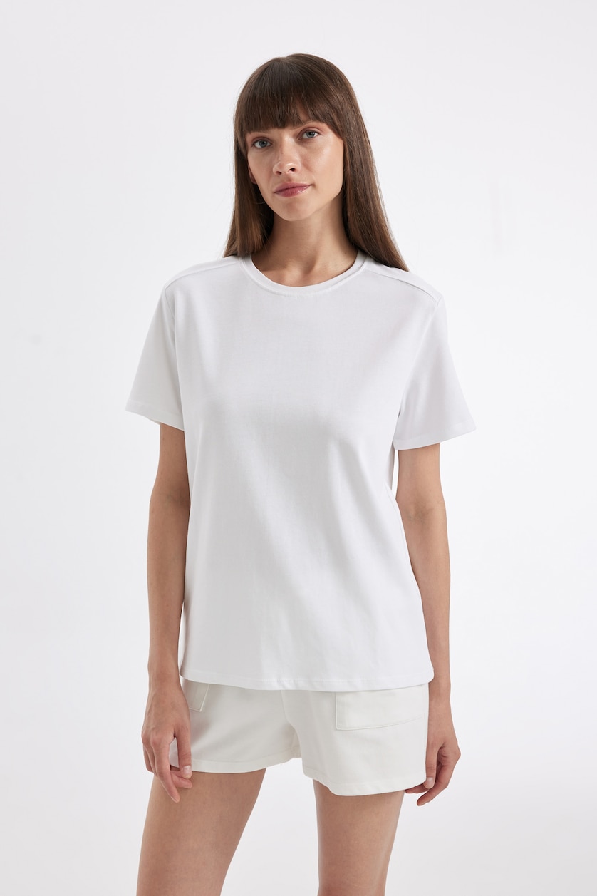 WOMAN White Regular Fit Short Sleeve T-Shirt