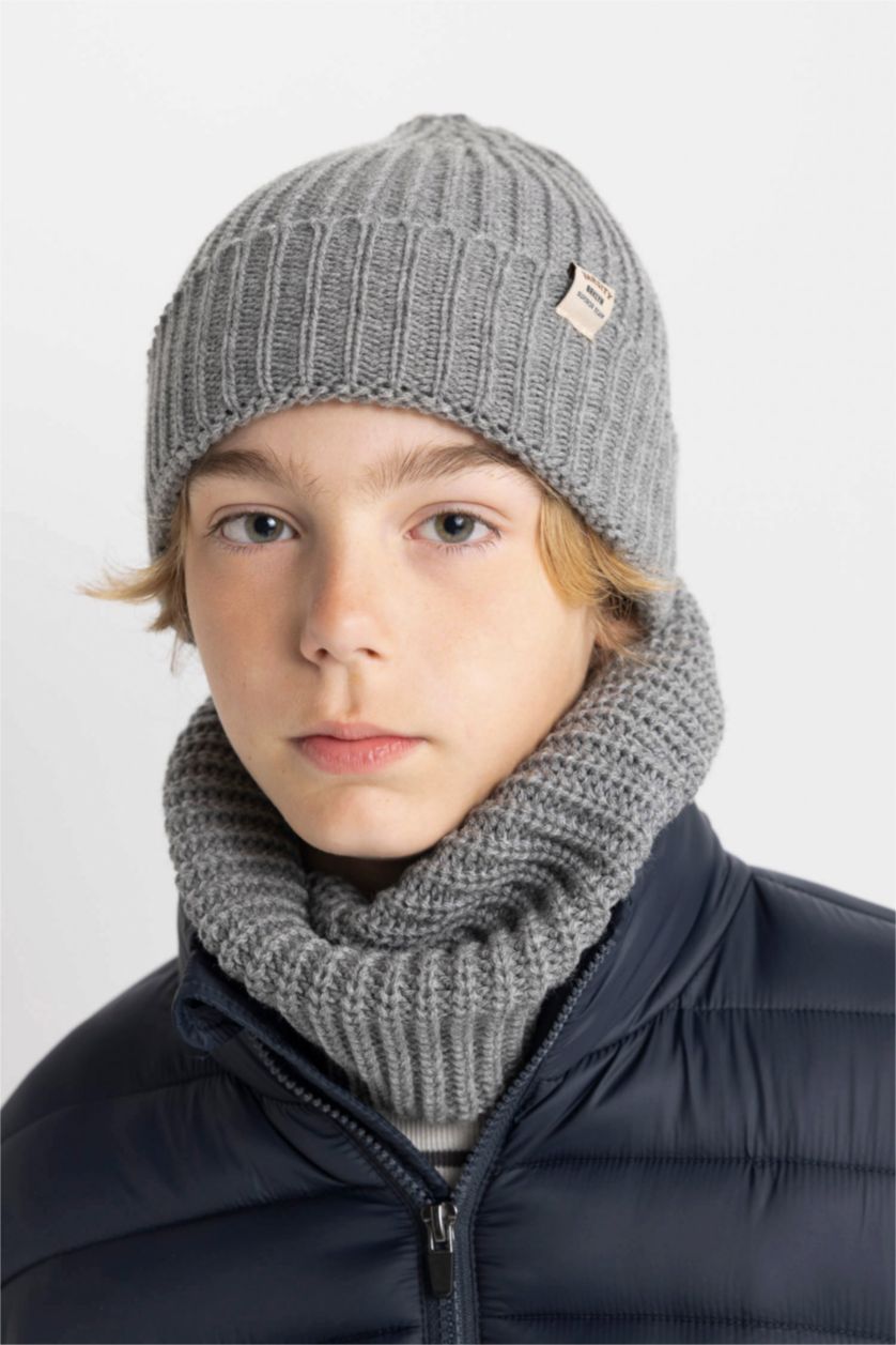 BOYS & TEENS Grey Boy Scarf Beret Set of 2