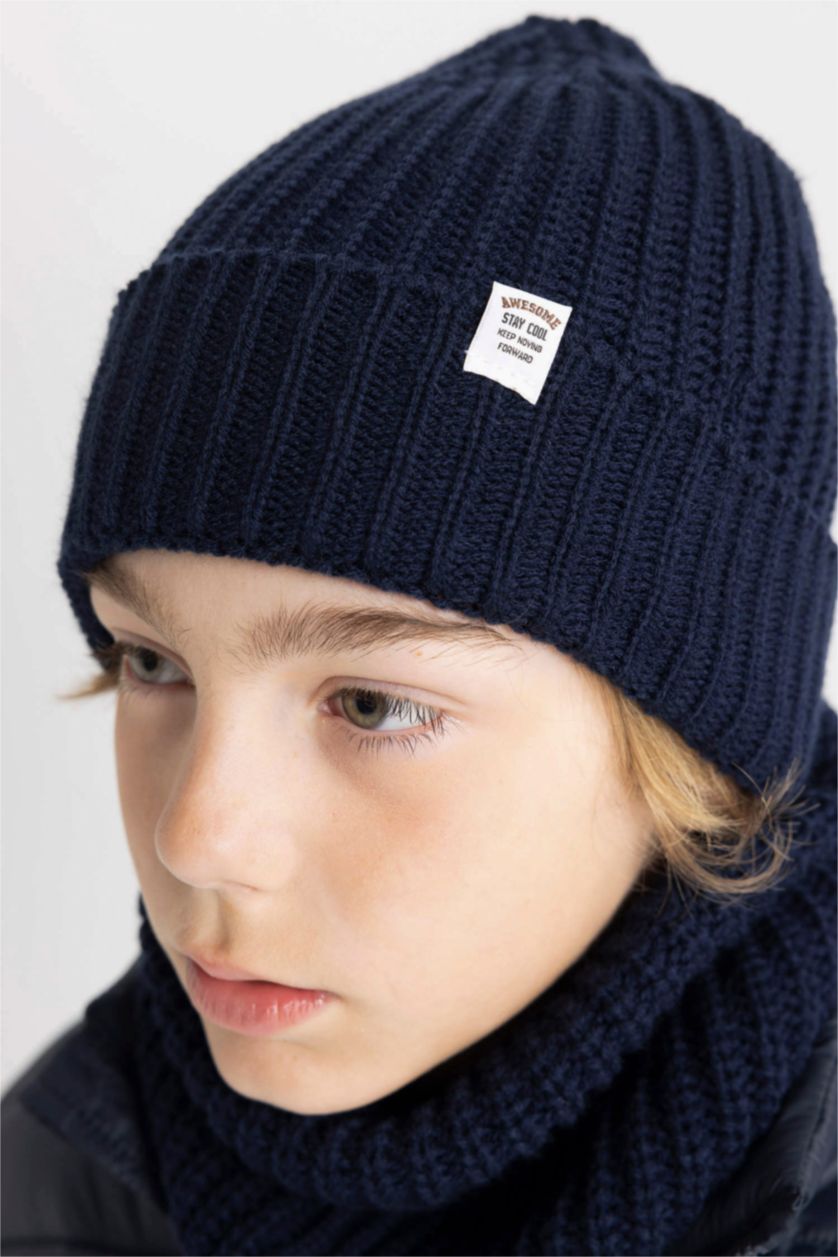 أولاد نيلي غامق طقم قبعة سكارف اولادي - قطعتين