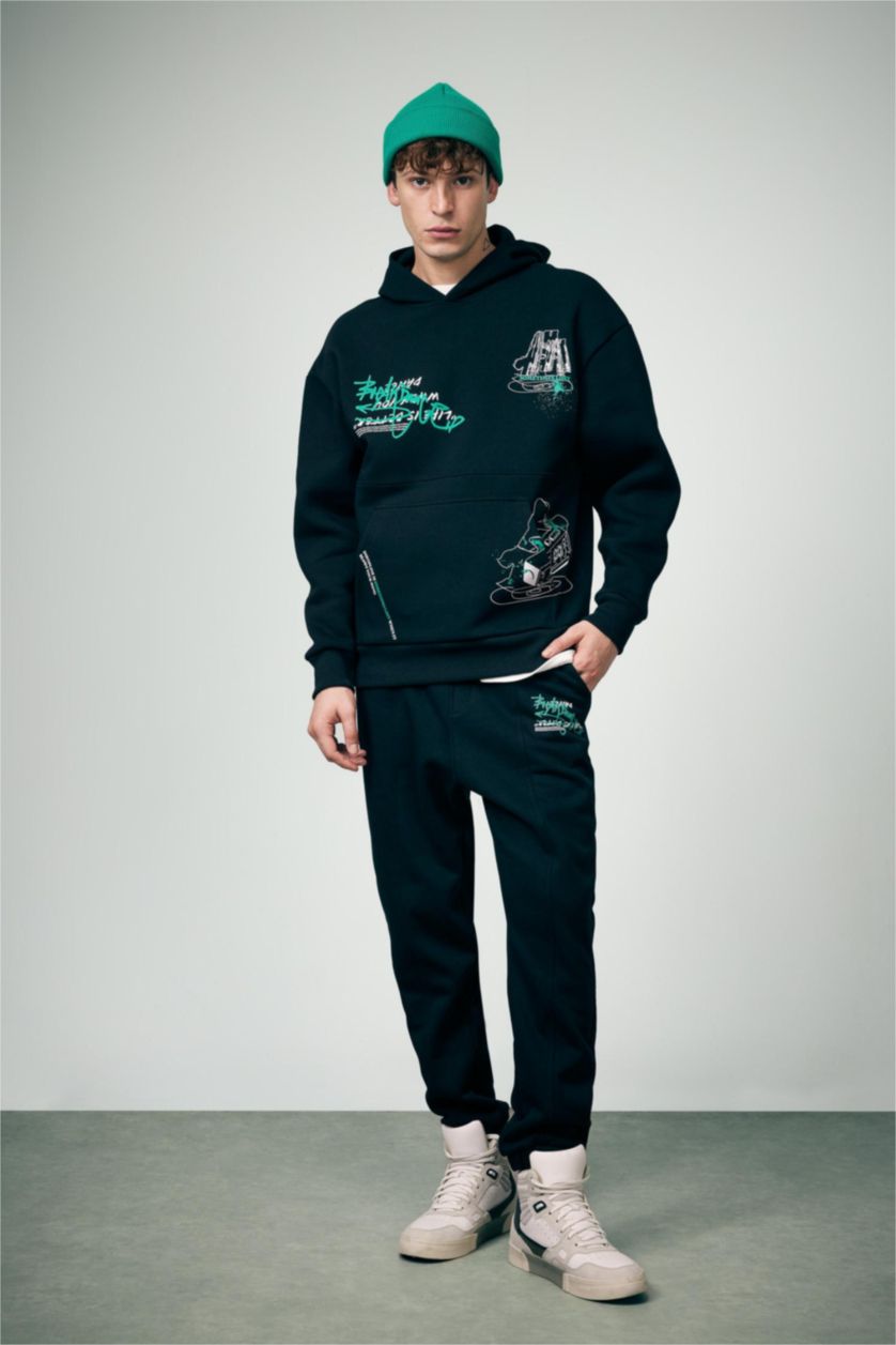 رجال أسود Regular Fit Trousers