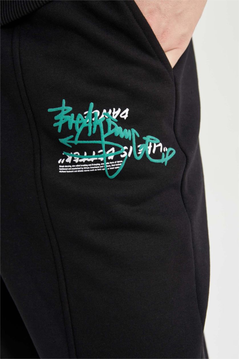 رجال أسود Regular Fit Trousers
