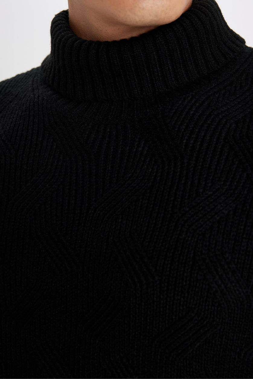 Erkek Siyah Standart Fit Normal Kesim Yarım Balıkçı Yaka Basic Düz Triko Kazak