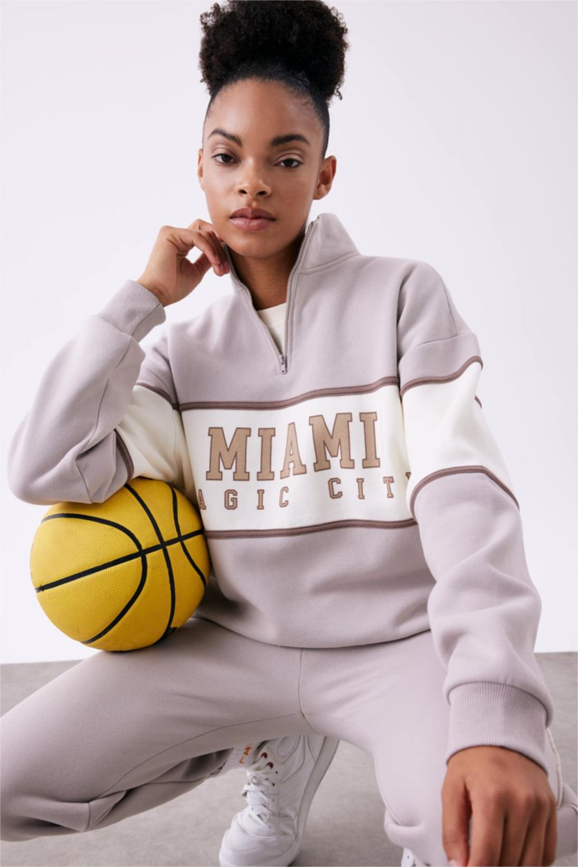 FEMME Beige Sweatshirt Oversize Avec Demi-Zip De Defactofit