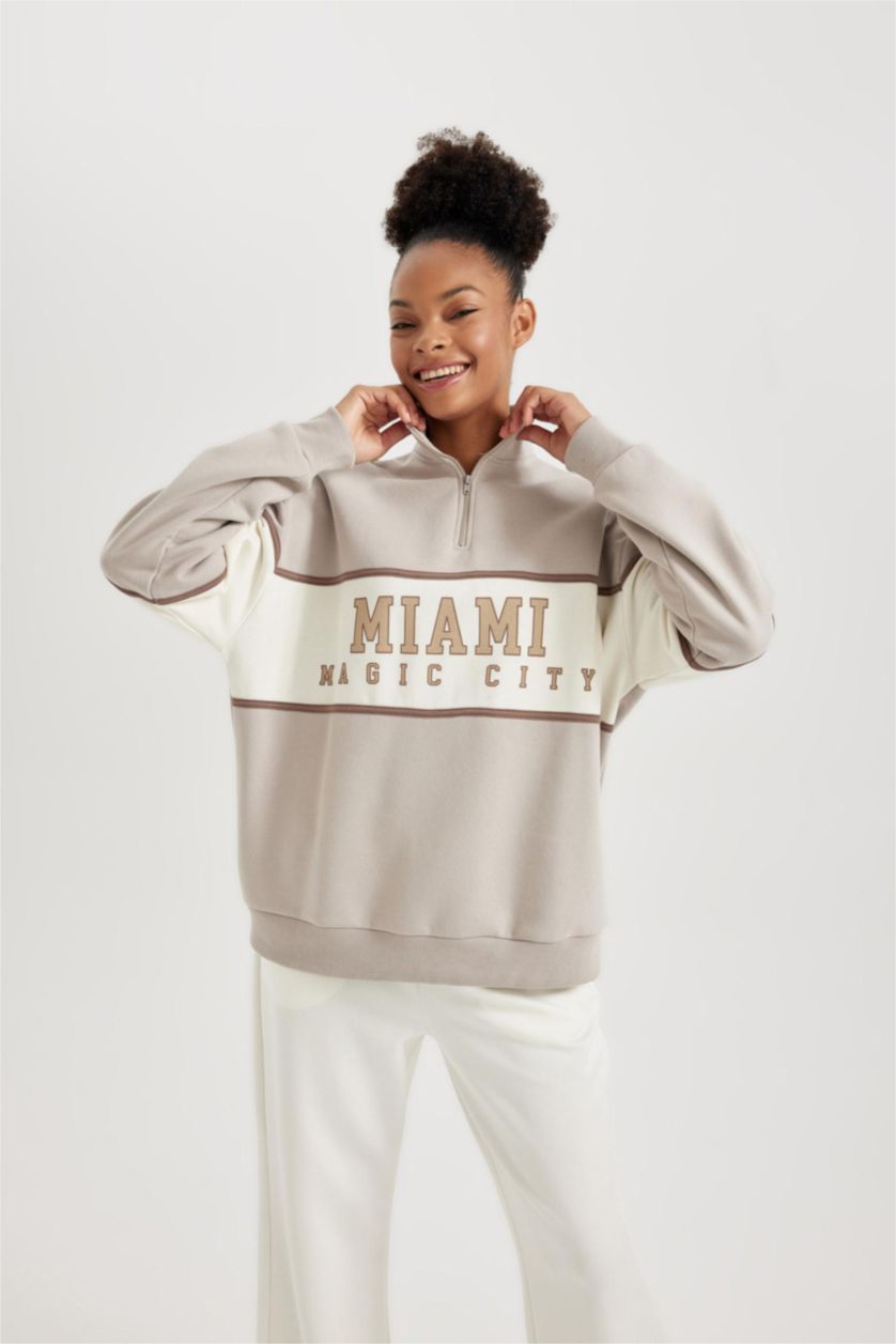 FEMME Beige Sweatshirt Oversize Avec Demi-Zip De Defactofit