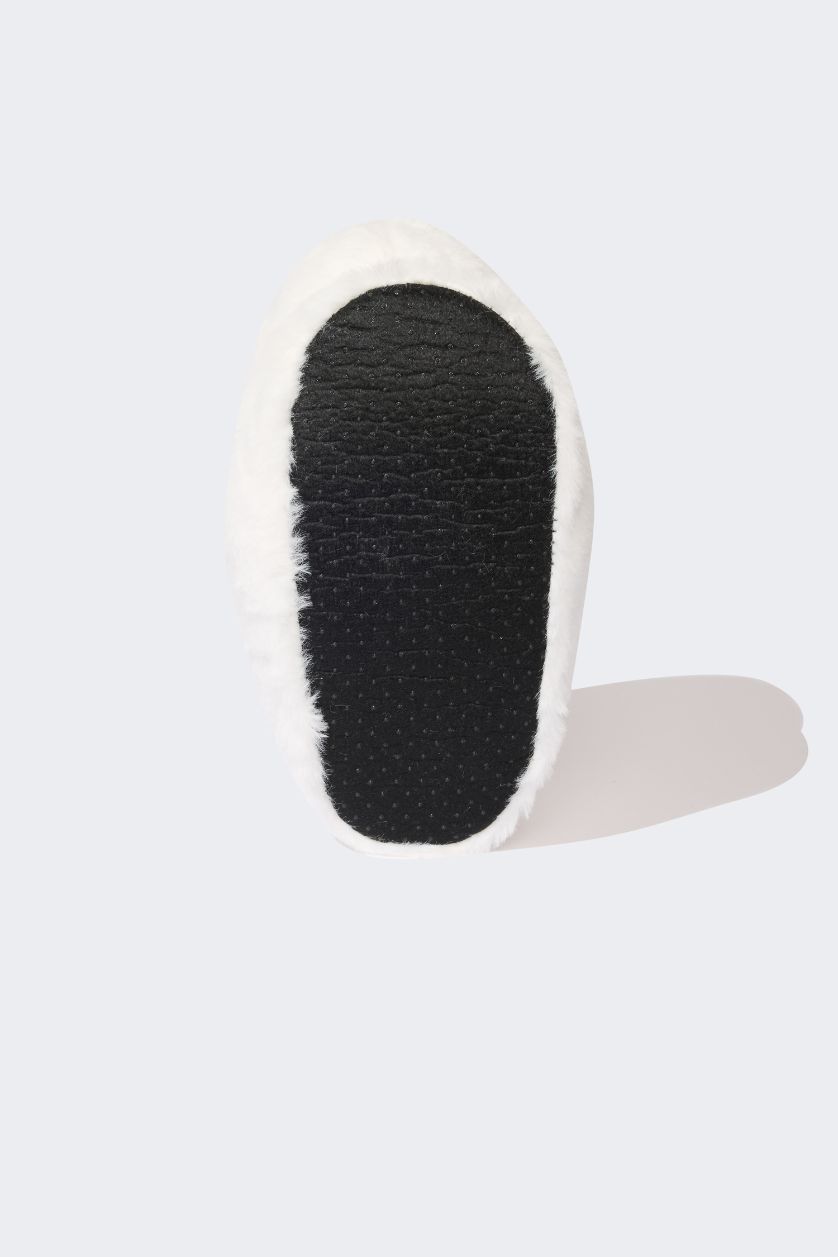 GIRLS & TEENS White Girl Flat Sole Panduf