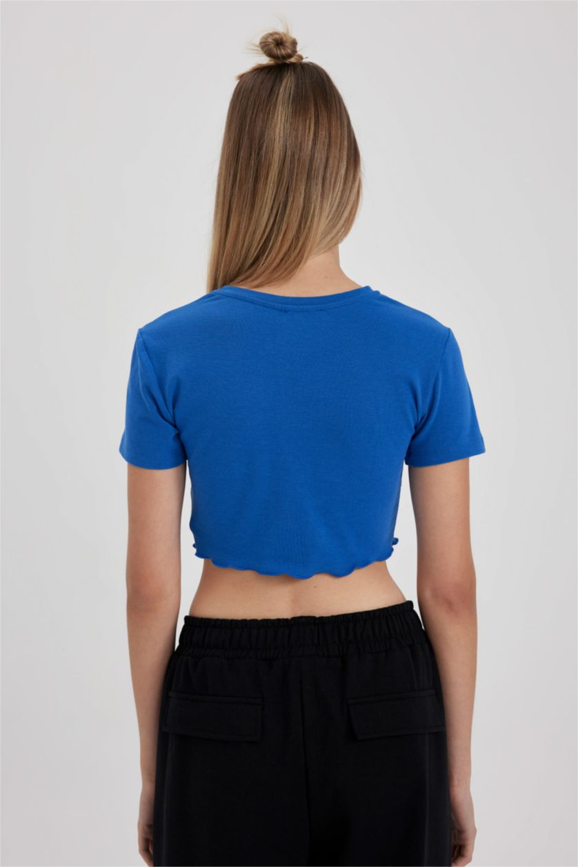 Kadın Mavi Fıtted İşlemeli Ribana Kısa Kollu Tişört