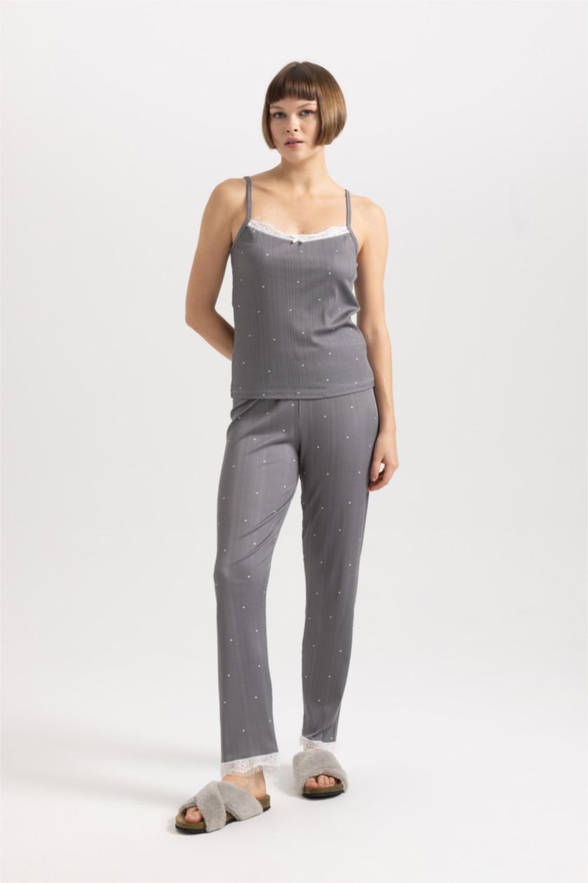 Kadın Gri Regular Fit Askılı Pijama Üstü-Fall in Love 