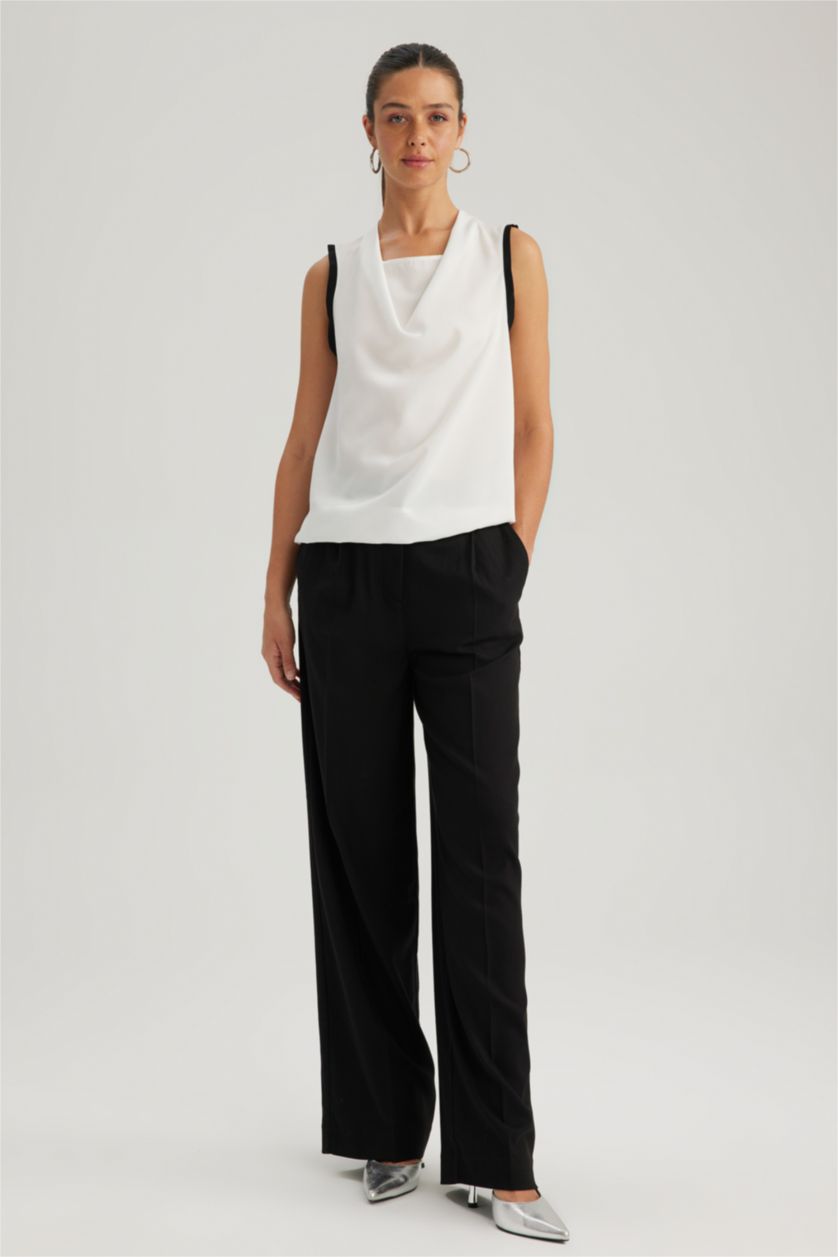 WOMAN White Slim Fit Degaje Neck Sleeveless Blouse