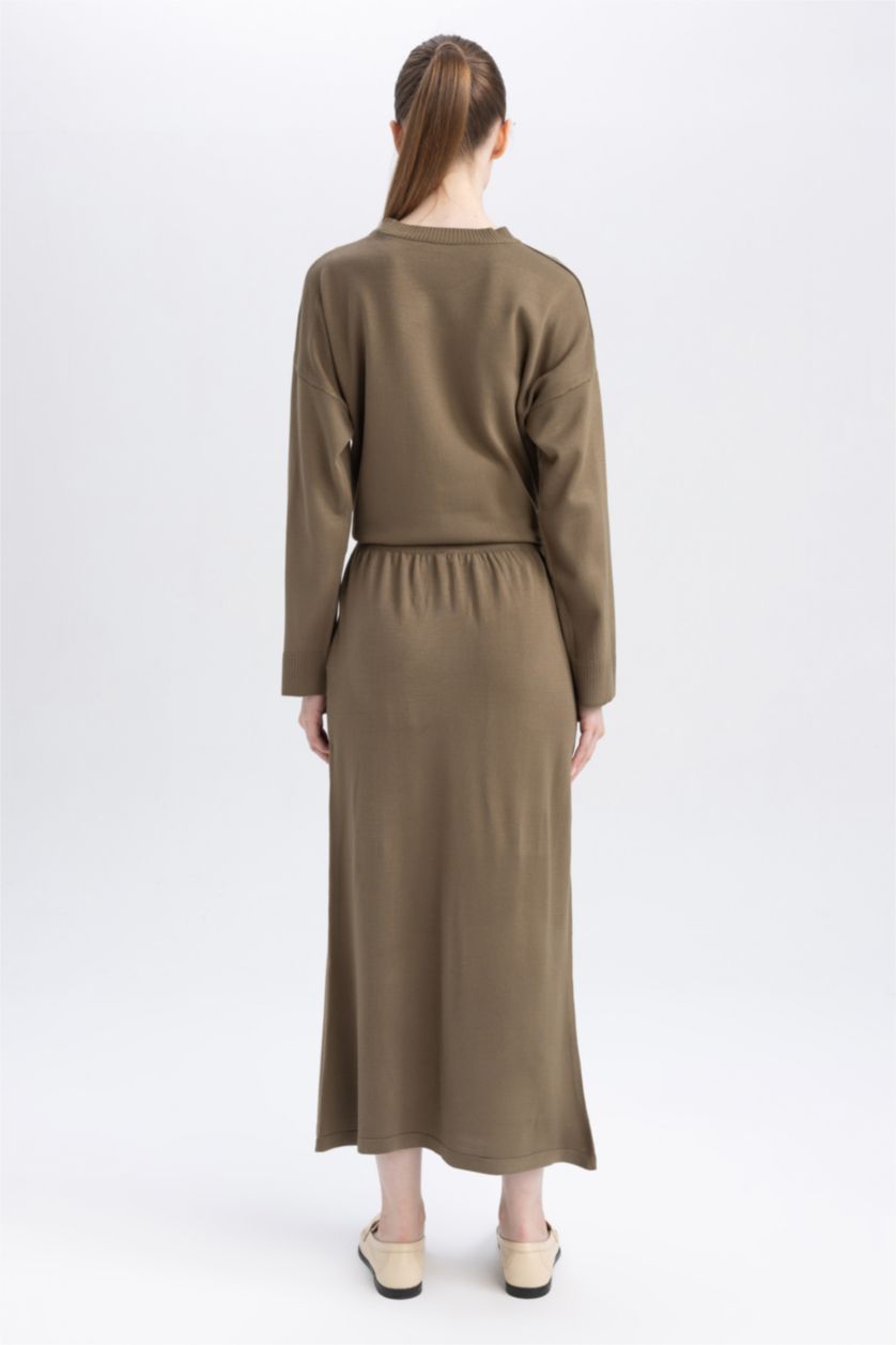 حريمي زيتوني جيبة تريكو قصة A