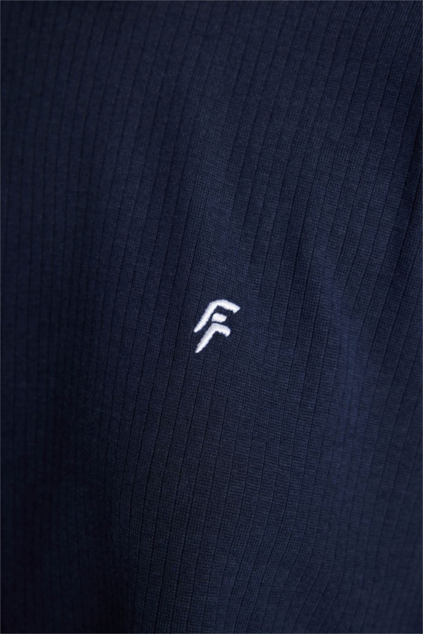 حريمي كحلي تيشيرت نص كم كروب مضلع برقبة مستديرة من DeFactoFit