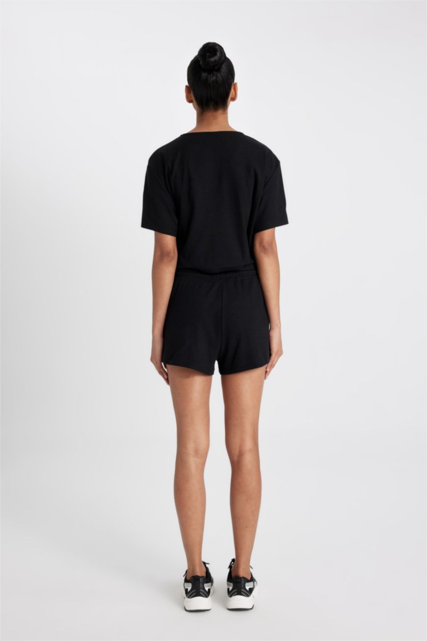 WOMAN Black DeFactoFit Standard Fit Straight Leg Ribbed Shorts