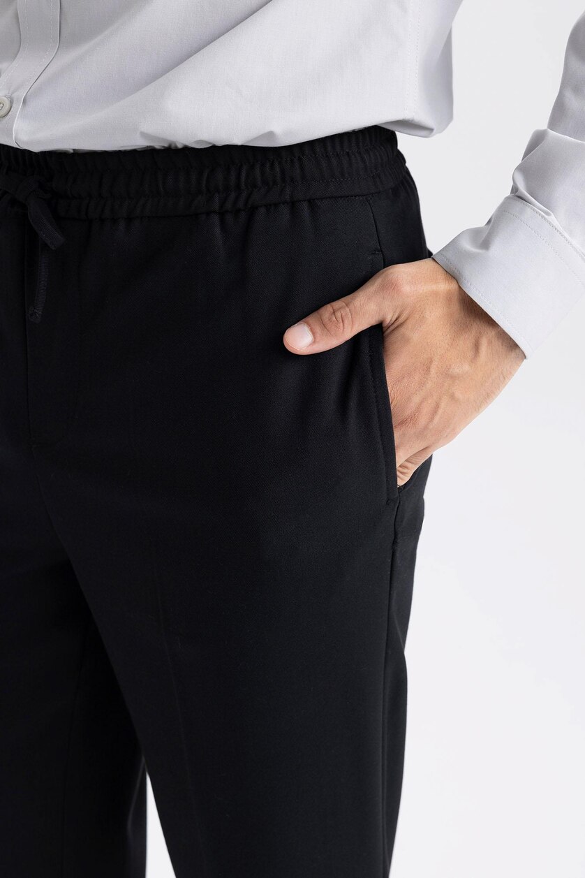 Men Black jogger Trousers