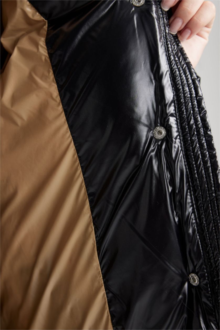 نساء أسود جاكيت نفخ طويل قصة عادية بغطاء للرأس مقاوم للماء