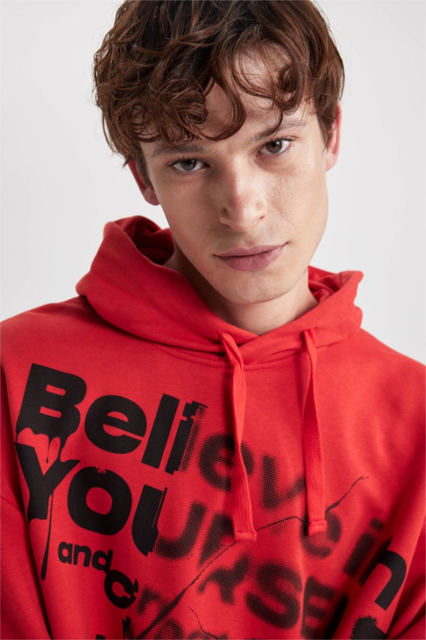 HOMME Rouge Sweat- Shirt Coupe Oversize Encapuchonné