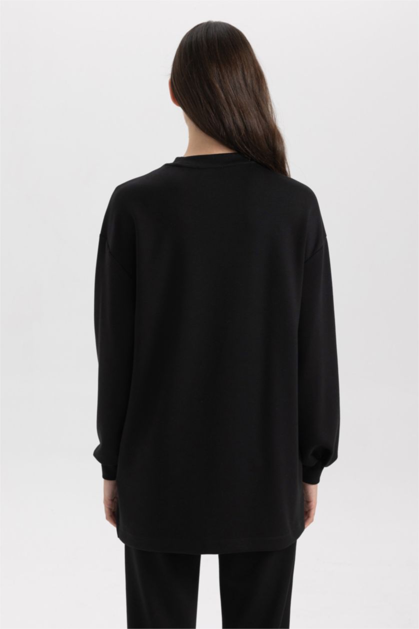 نساء أسود تونيك كم طويل قصة عادية بياقة مستديرة