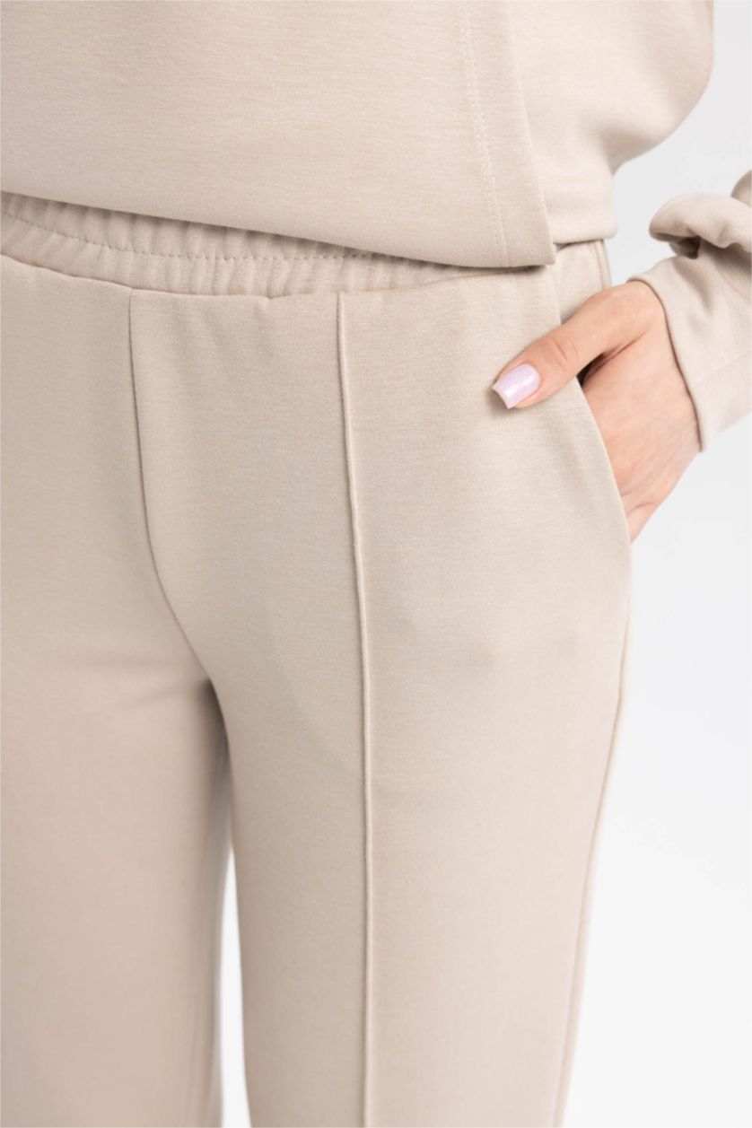 FEMME Beige Pantalon Casual Basique à Coupe Confortable Côtelé et à Double Poche