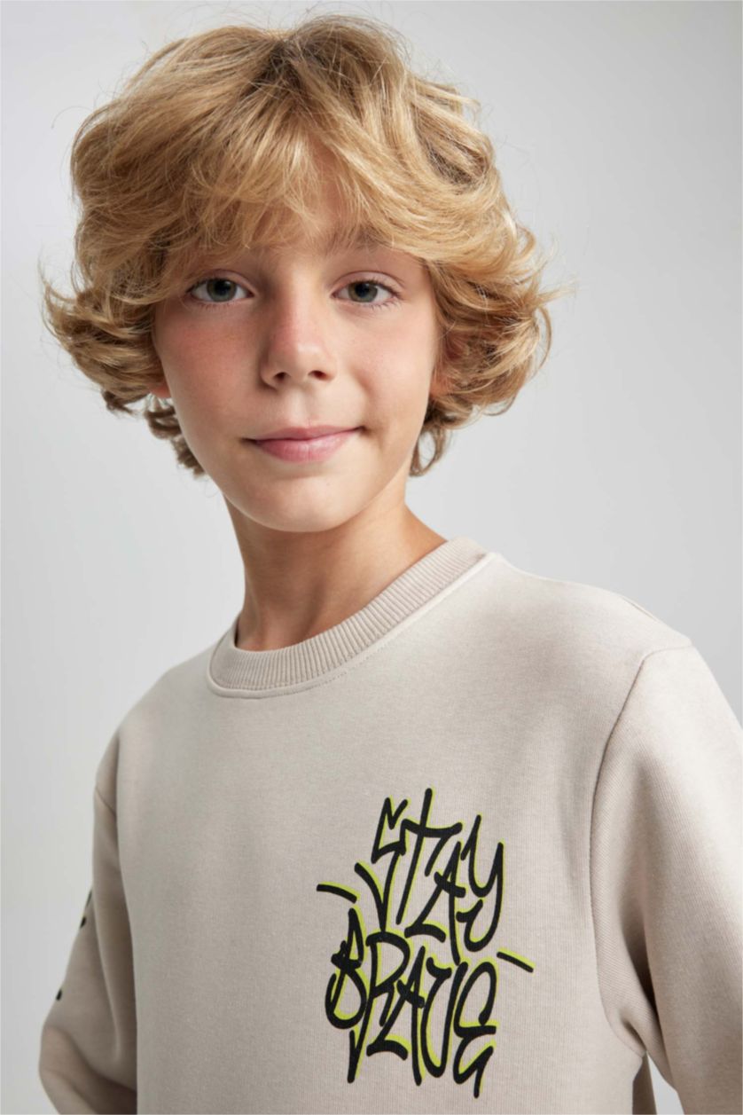 Boys & Teens Beige Boy Crew Neck Printed Sweatshirt