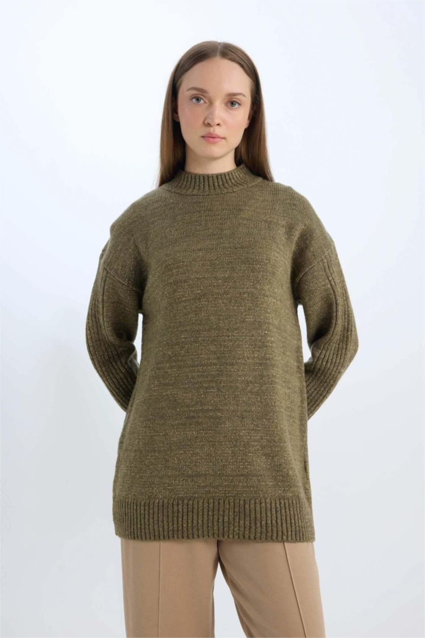 Kadın Açık Haki Regular Fit Yarım Balıkçı Yaka Basic Düz Triko Kazak Tunik