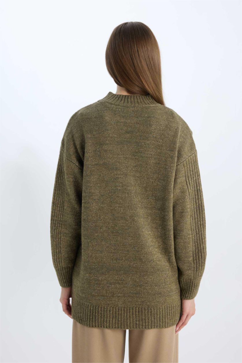 Kadın Açık Haki Regular Fit Yarım Balıkçı Yaka Basic Düz Triko Kazak Tunik