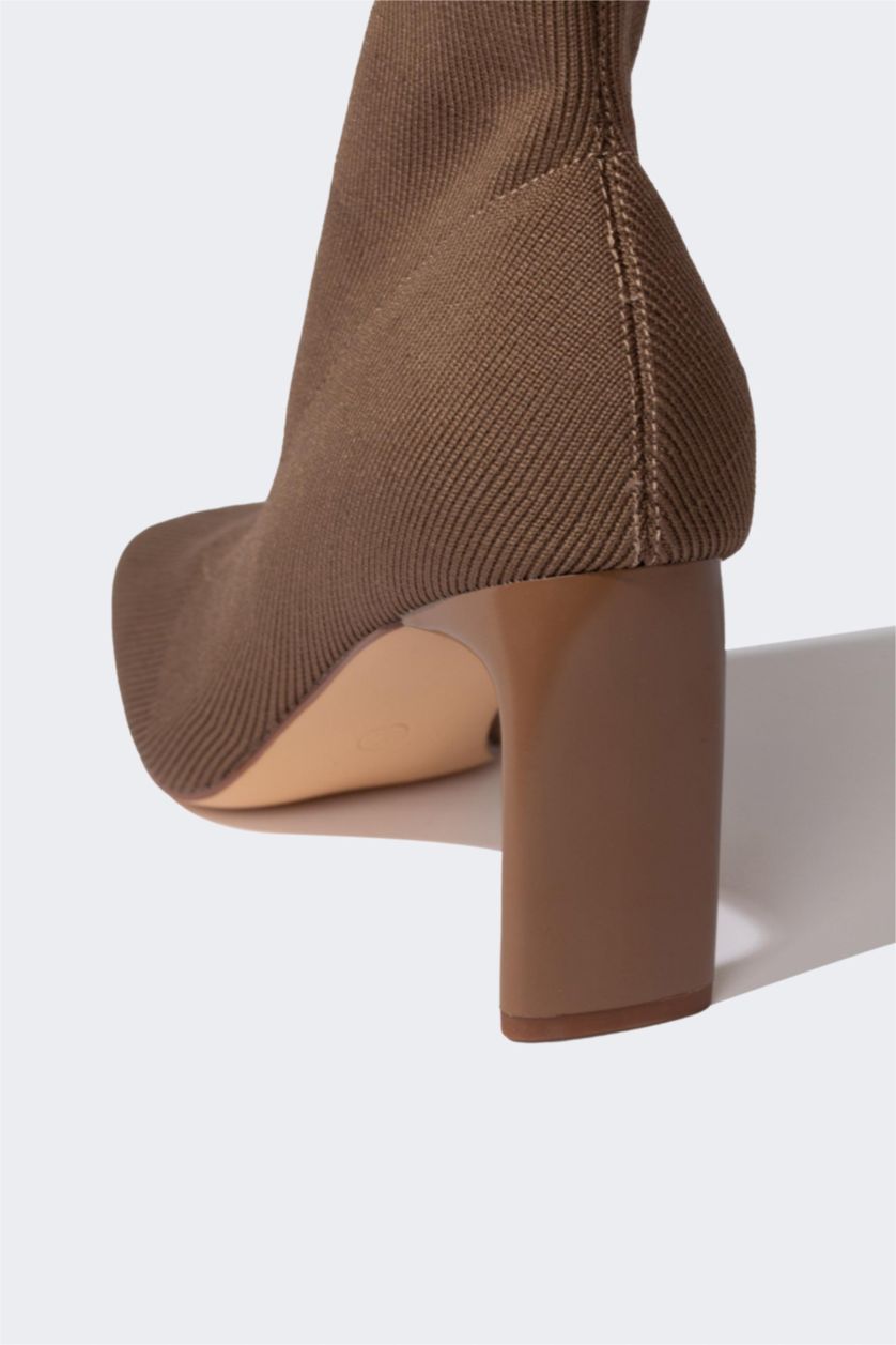 نساء بني فاتح بوت نسائي بكعب عالي