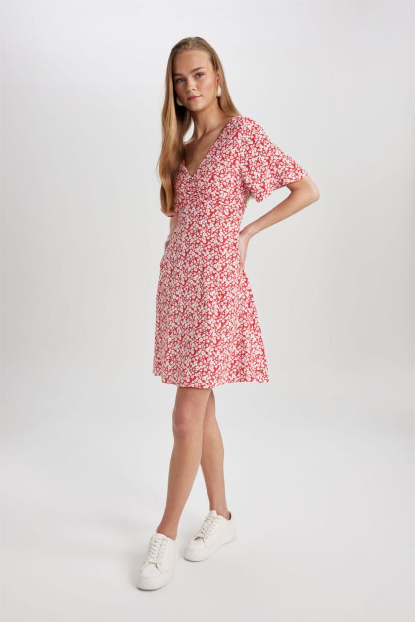 نساء أحمر فستان قصير نص ردن فلورال قماش منسوج بياخة V