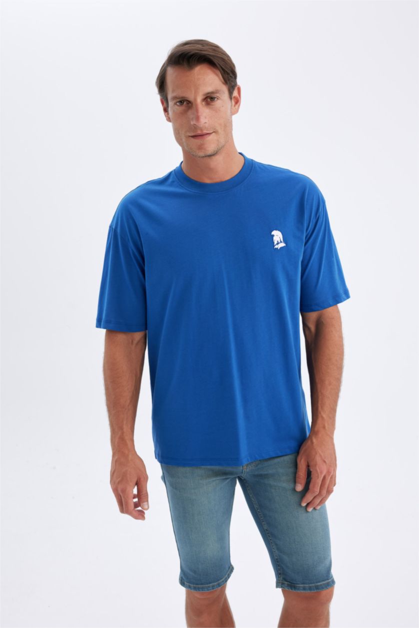 رجال أزرق غامق تيشيرت اوفر سايز نص ردن بطبعة من الخلف