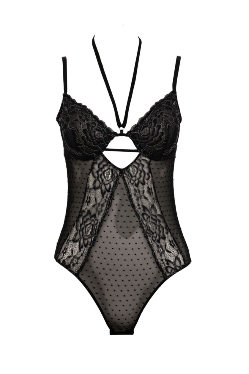 WOMAN Black Uncovered