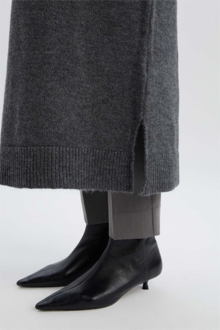 FEMME Anthracite Gilet long en tricot à col rond Coupe régulière