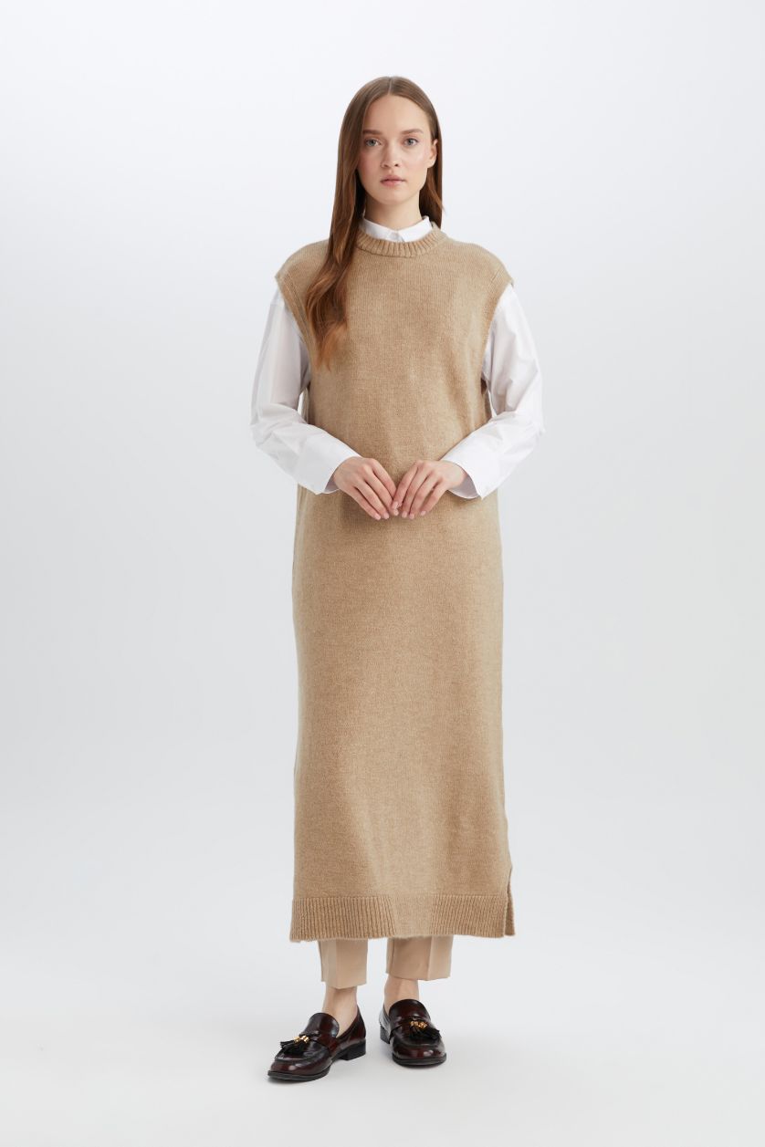 FEMME Beige Gilet long en tricot à col rond Coupe régulière