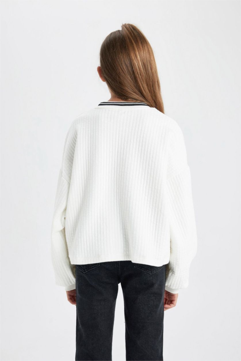 GIRLS & TEENS White Girl Oversize Fit Crew Neck Printed Sweatshirt