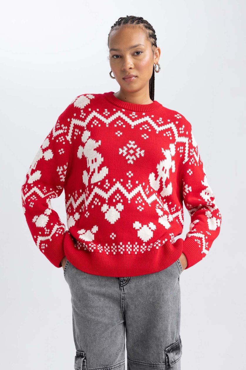 WOMAN Red Disney Mickey & Minnie Christmas Themed Knit Pullover