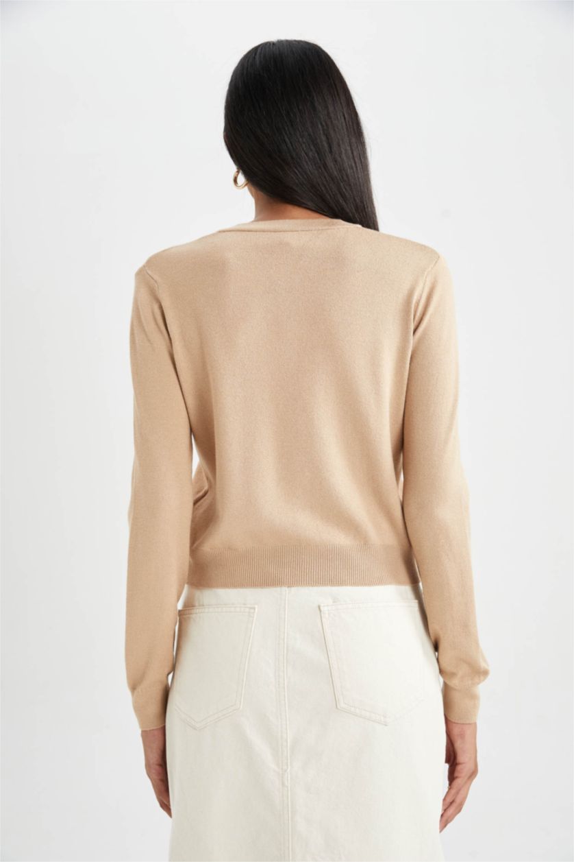 FEMME Beige Cardigan Coupe Slim à col rond