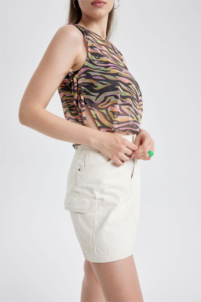 Kadın Siyah Coool Loose Fit Crop Desenli Tül Atlet