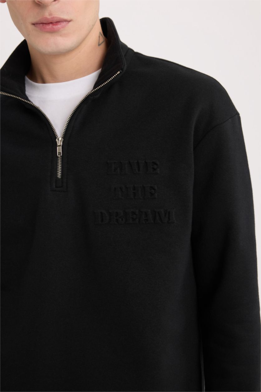 Man Black Comfort Regular Relaxed Fit Stand Collar Zippered Printed Sweatshirt