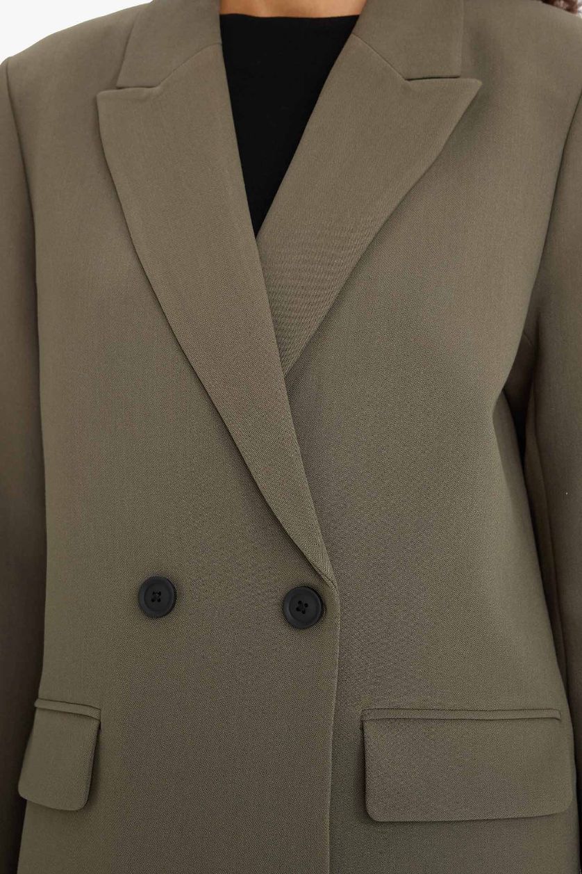 حريمي كاكي بليزر اوفر سايز قصة واسعة