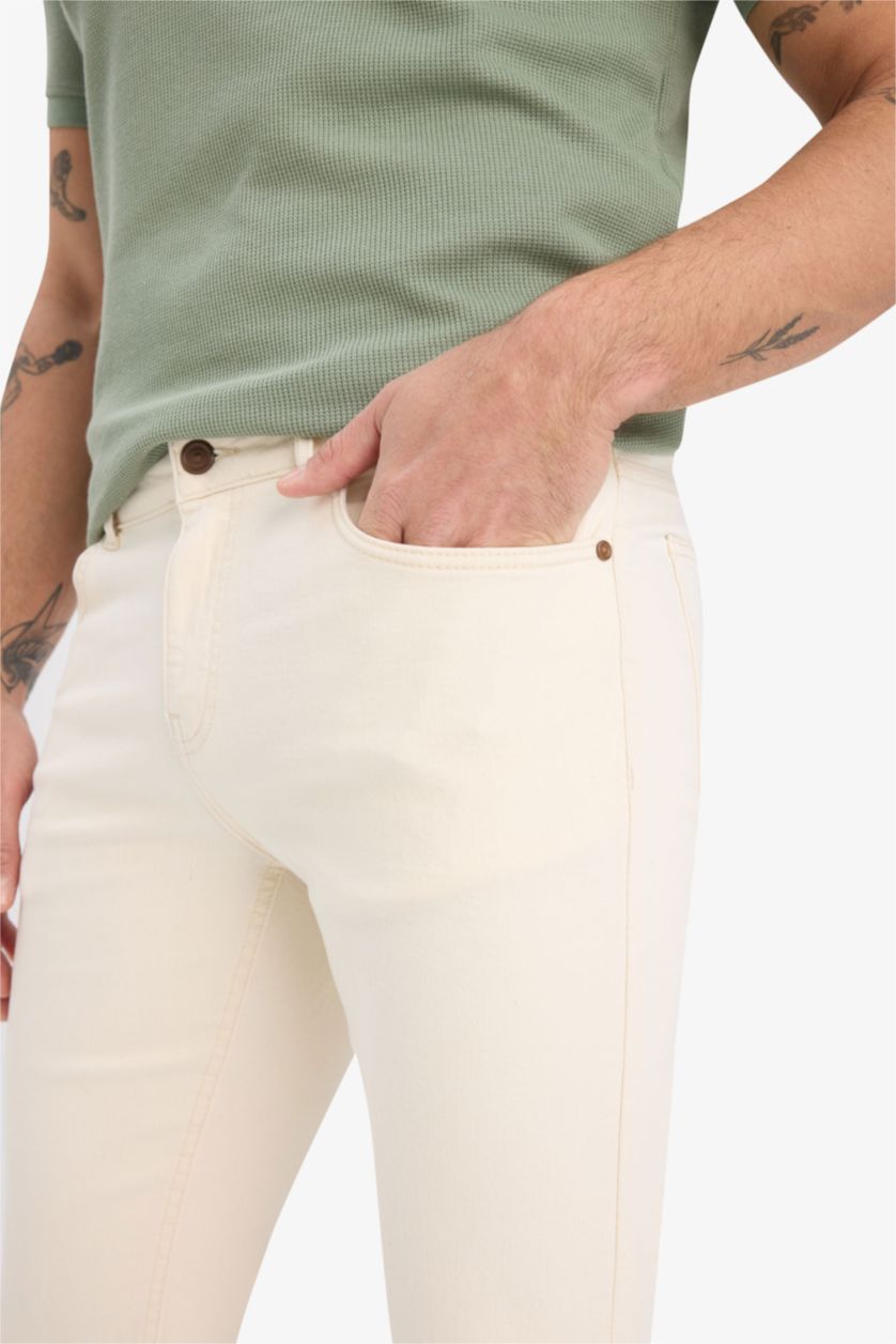 رجال اللون الرملي شورت برمودا جينز سليم فيت