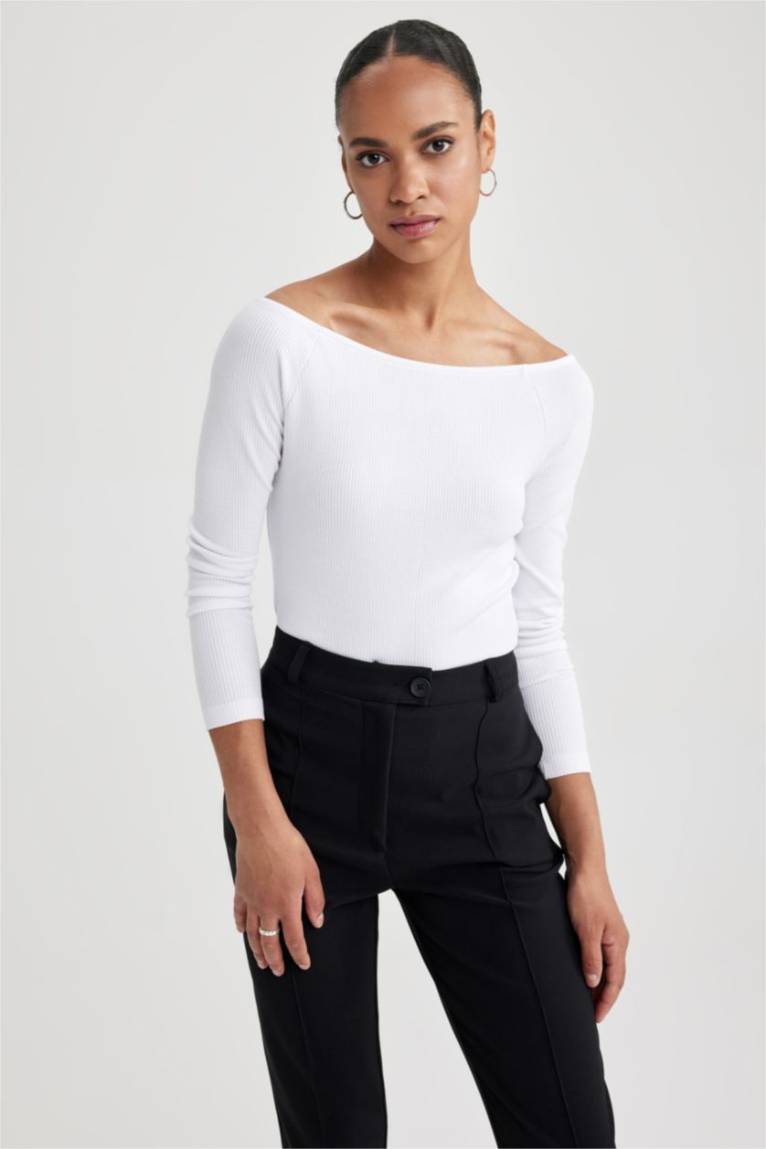 WOMAN White Slim Fit Boat Collar Camisole Long Sleeve T-Shirt