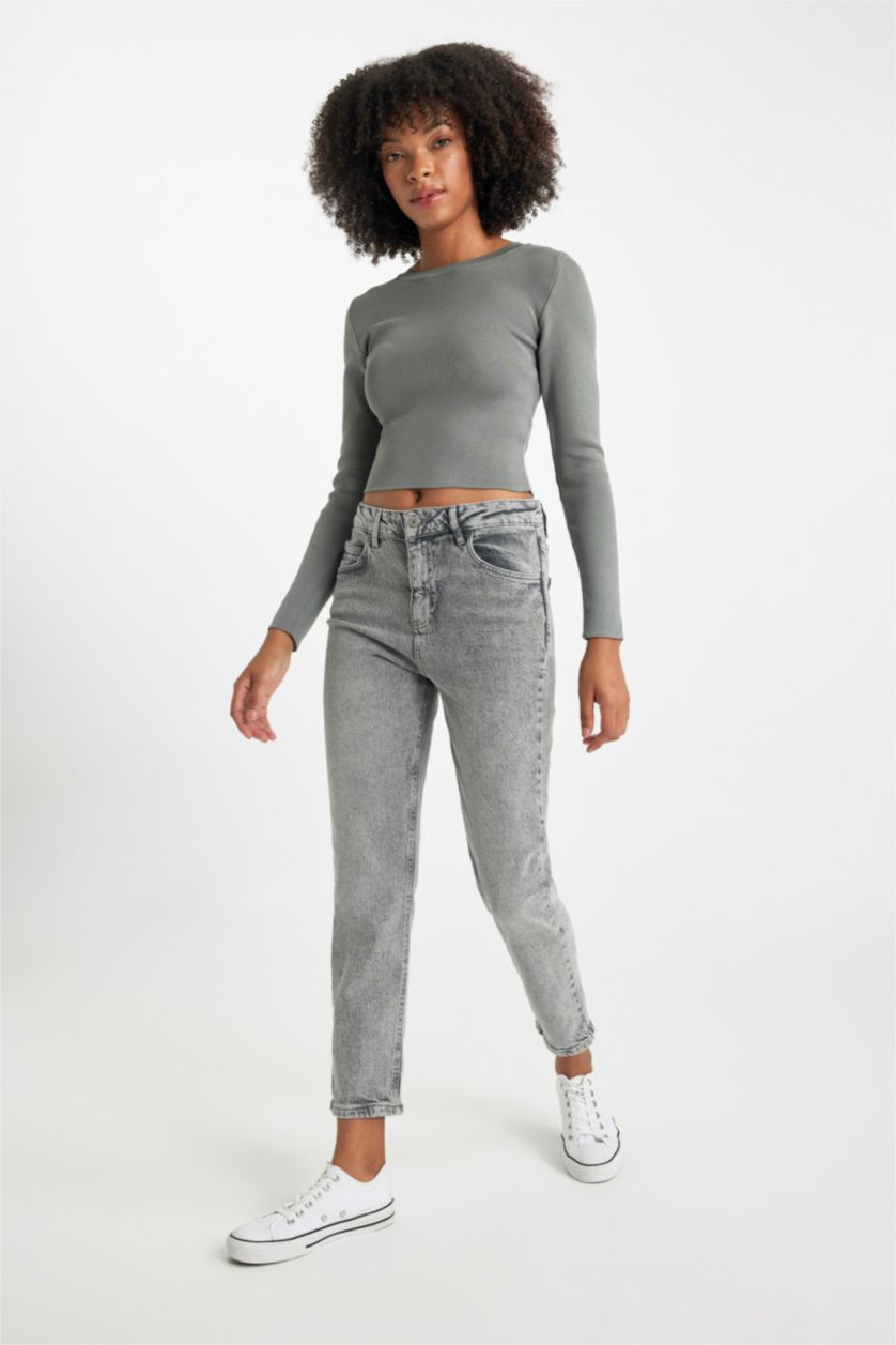 حريمي رمادي بنطلون جينز قصة مريحة بخصر عالي