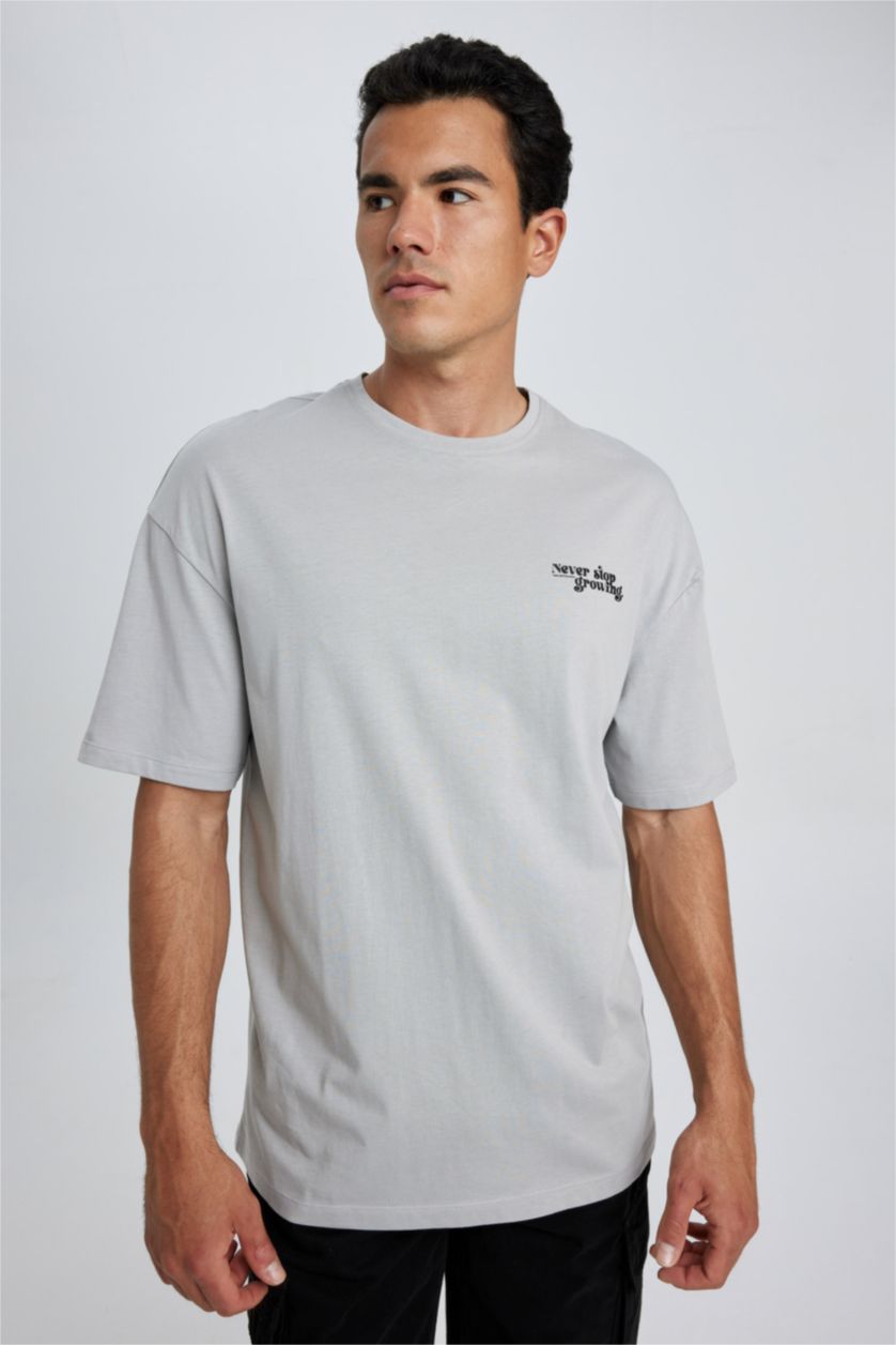 MAN Light Grey Comfort Fit Crew Neck Printed Short Sleeve T-Shirt