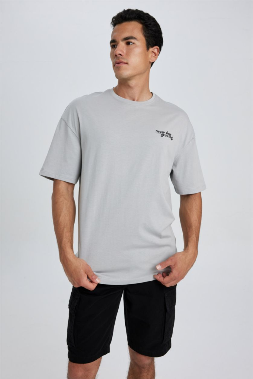MAN Light Grey Comfort Fit Crew Neck Printed Short Sleeve T-Shirt